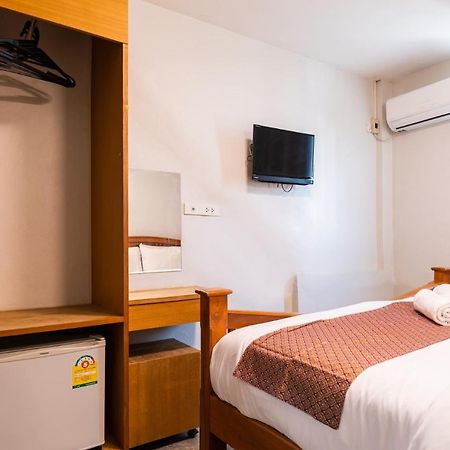 בנגקוק Go Inn Khaosan Road 2 โกอินน์ ตรอกข้าวสารสาขา2 מראה חיצוני תמונה